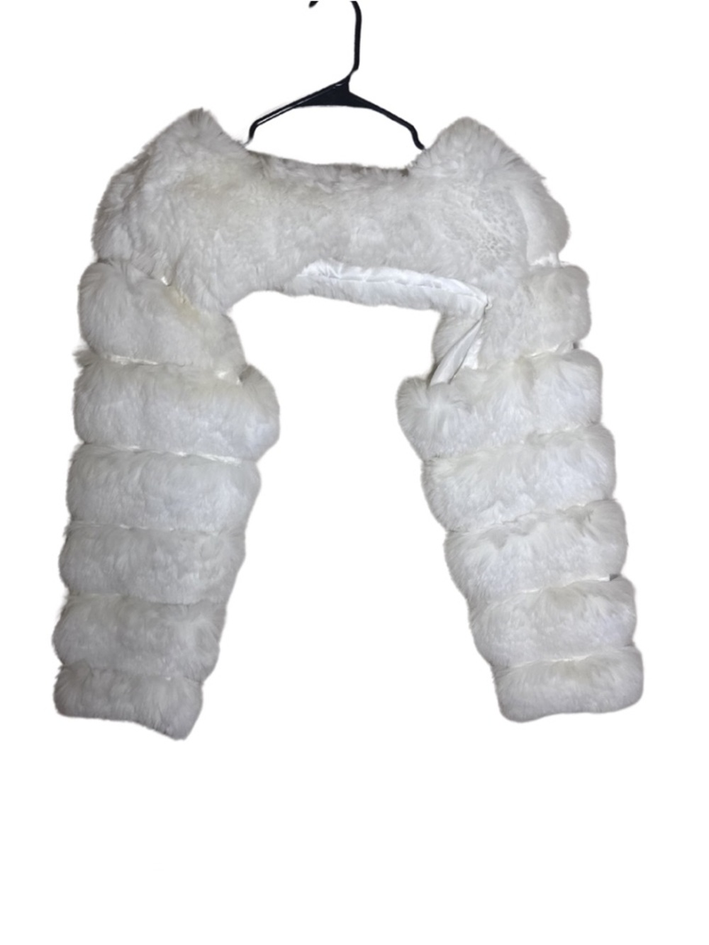 White Faux Fur Stole / Shrug